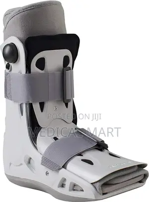 Air Cast Boot Short