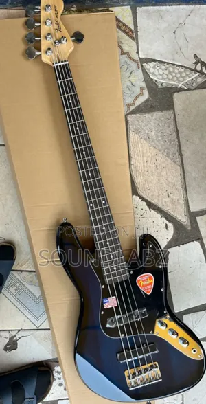 Fender 5-String Electric Bass Guitar Blue – Maple Neck, Slim-C Profile & 5-String Versatility