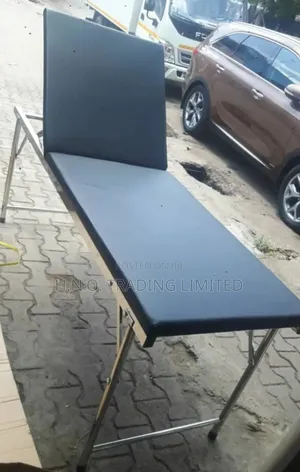 Examination Couch – Adjustable Hospital Bed, Examination Couch & Anti-Decubitus Mattress