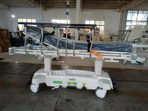 Ingot Hydraulic Patient Transfer Trolley | Professional Grade | Clinical Use | Durable | Hospital & Healthcare Ready