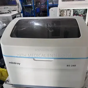 Chemistry Analyzer Fully Automated Mindray (Bs- 240)