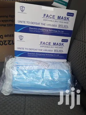 Surgical Face Mask | ≥95% Filtration | Multi-Layer | Adjustable Nose Clip | BFE ≥99% | CE Certified