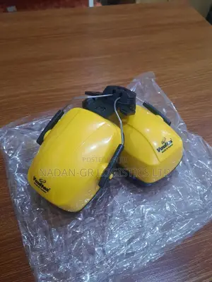 Mounted Ear Muff | 3M/Peltor | NRR 27–30dB | Twin-Cup | Adjustable Headband | EN 352-1 Certified