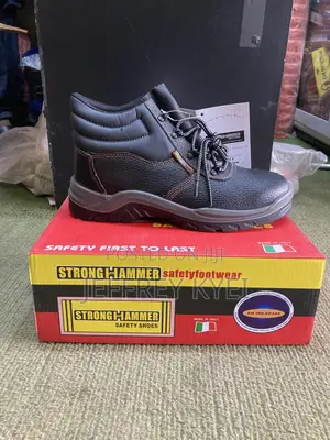 Strong Hammer Safety Boot