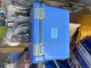 Vaccine Carrier | Freeze-Protective | Cold-Chain | EPS Foam | 6–8 Hour Hold | Immunization Programs