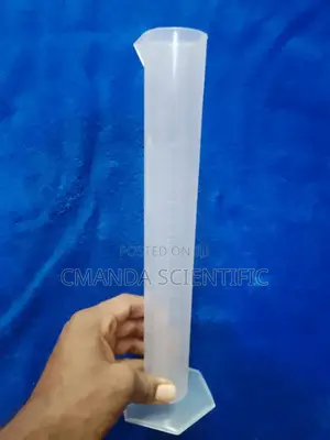 Plastic Measuring Cylinders 500ml