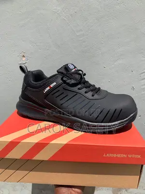 Sneaker Safety Boots