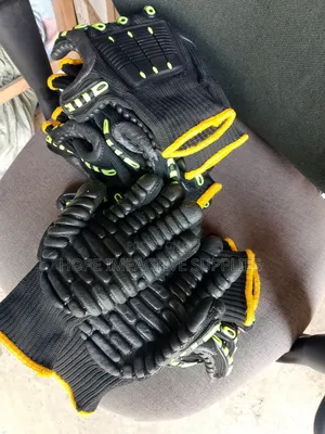 Quality Impact And Vibration Resistance Gloves(2 In 1)