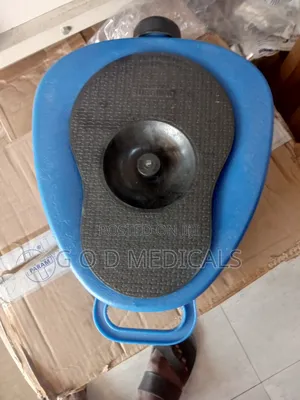 Bed Pan( Plastic) | Lightweight | Splash Guard | Easy-Clean | Portable | Hospital & Home Patient Care