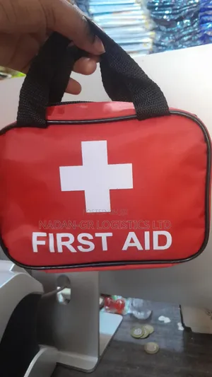 First Aid Kit( Mini Size) | CE Certified | ABS Case | ANSI/OSHA Compliant | Complete Contents | Home Vehicle & Site