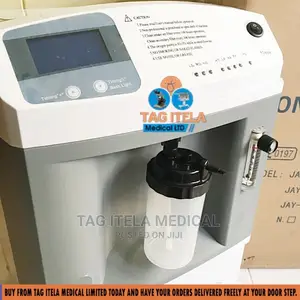 Oxygen Concentrator (5ltrs Complete) | 5L/Min | 93% Purity | Rechargeable Battery | Portable | Home & Travel Ready
