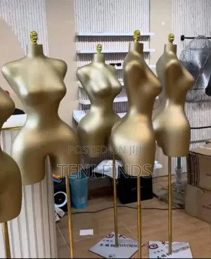 Dress Form Mannequin – Retail Display Mannequin – Female, Male, BBL, Kids & Dress Form