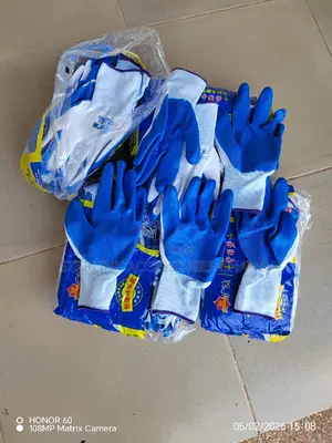 Nitrile Hand Gloves For Wholesale | Powder-Free | Waterproof | Chemical Resistant | All Sizes | EN 374 / Medical Grade