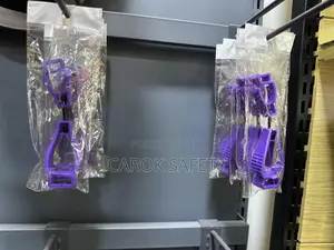 Glove Clips | Safety Grade | Certified Materials | Industrial & Site Ready | Durable Construction