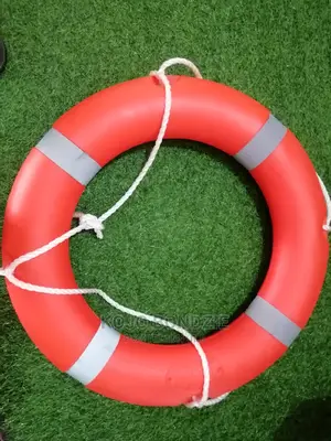 SOLAS-Approved Lifebuoy Ring – 30" Diameter, 2.5kg, Certified Marine Rescue Equipment