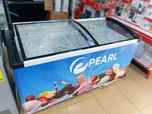 Pearl Ice Cream Chest Freezer Sleek in Blue Sh*O*W*Case Fre*E*Zer
