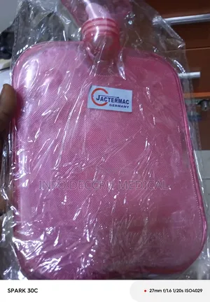 Hot Water Bottle Portable | Rubber/PVC | Heat Therapy | Cramp & Muscle Relief | Leak-Proof | Reusable
