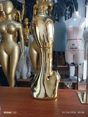 Wigs or Scalf Mannequin Head