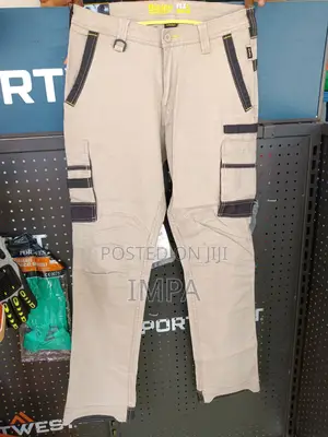 Bisley Flex & Move Work Pant Color: Khaki | Bisley | Cotton Drill | Taped Seams | Double Knee | Mining & Construction Grade