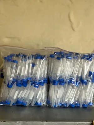 Centrifuge Tubes | Polypropylene | Graduated | Leak-Proof | 10–50ml | Centrifugation & Storage