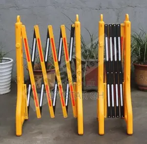 Telescopic Fence Barricades | HDPE | UV-Stabilised | Reflective | Interlocking Panels | Traffic & Site Safety