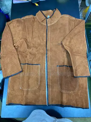 Heavy-Duty Leather Welding Jacket – Heat, Spark & Flame-Resistant Protective Top