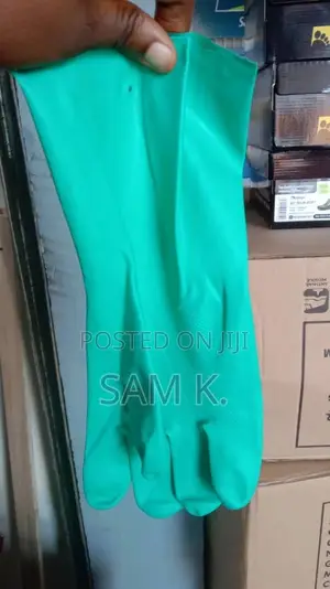 Household Gloves Or Nitrile Gloves