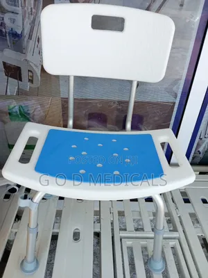 Shower Seats | Adjustable Legs | Weight-Bearing | Non-Slip Feet | Elderly & Mobility-Impaired Use