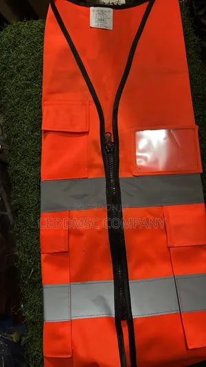 Original Construction Reflector | ANSI/ISEA Class 2 | 2-Inch Reflective Strips | Zip Closure | Multiple Pockets | EN 471