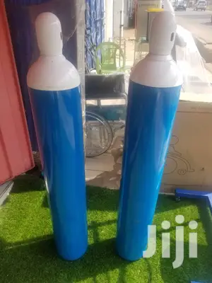 Oxygen Cylinder