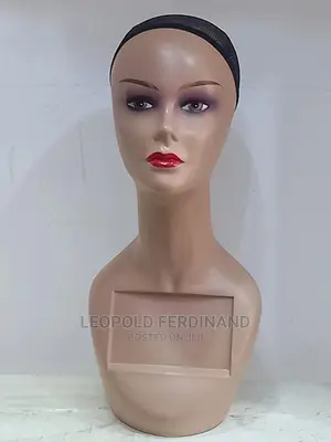Hairdressers Mannequins – Retail Display Mannequin – Female, Male, BBL, Kids & Dress Form