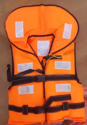 Reflective Life Jacket With Whistle – High-visibility Safety Life Vest | ANSI/ISEA Class 2 | 2-Inch Reflective Strips | Breathable Fabric | EN 471 Grade