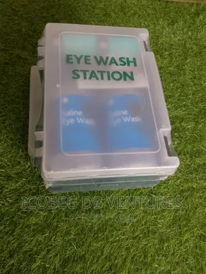 Emergency Eyewash Station/Reliance Medical Deluxe Eyewash | ANSI Z358.1 | 15-Min Flow | Gravity/Pressurized | Eye & Face Flush | Emergency Grade