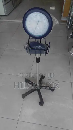 Aneroid Sphygmomanometer (Bp Apparatus) With Stand