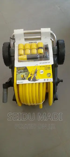Complete Hose Trolley With Nozzle Set