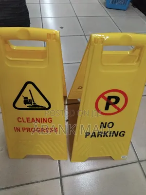 Warning Sign – Speed Ramp, Traffic Cone, Caution Sign & Wet Floor Sign
