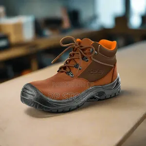 Wadfow Saftey Boost | Steel Toe & Plate | Anti-Slip Sole | Leather Upper | Electrical Resistant | EN ISO 20345 S3