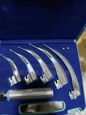 Laryngoscope - Fiber Optic (5blades)