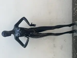 Black Pose Famale Mannequin Black