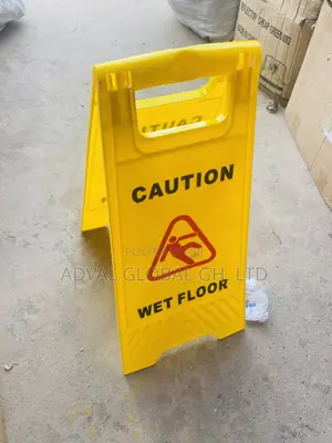 Cleaning Caution Sign – Speed Ramp, Traffic Cone, Caution Sign & Wet Floor Sign