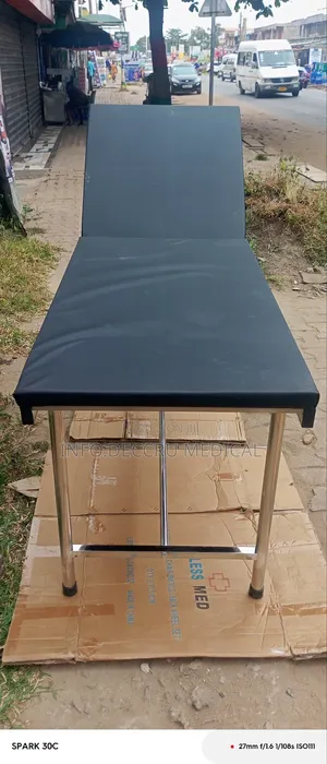 Examination Couch, or Exam Bed | Stainless Steel | Padded Surface | Height-Adjustable | Safe & Comfortable | Clinical