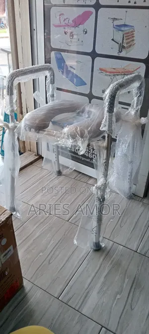 Toilet Raise Without Backrest | Adjustable Height | Removable Bucket | Padded Seat | Elderly & Post-Op Toilet Aid