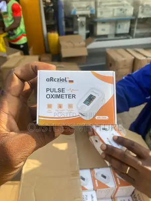 Arcziel Pulse Oximeter White