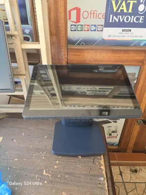 Pos 4gb/ 128ssd/ Touch Screen / I3/15 Inches Machine