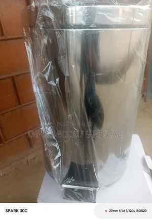 Medical Dustbin 12l