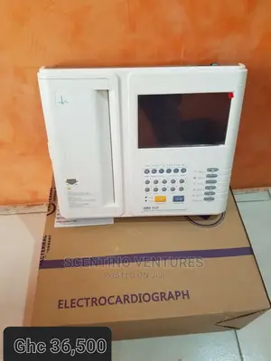 Electrocardiograph ( ECG ) 12 Channels