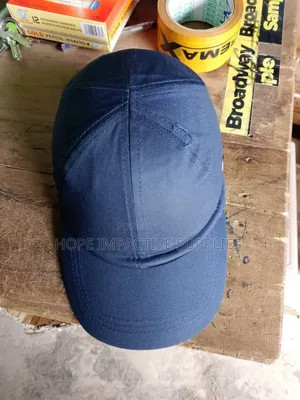 Safety Bump Cap Without Reflectors.