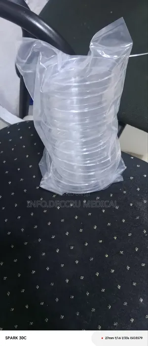 Petri Dish – Laboratory Equipment & Scientific Consumables