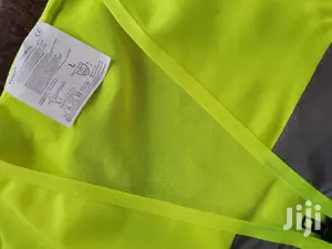 Grey And Lemon-green Reflective Vest | ANSI/ISEA Class 2 | 2-Inch Reflective Strips | Breathable Fabric | EN 471 Grade