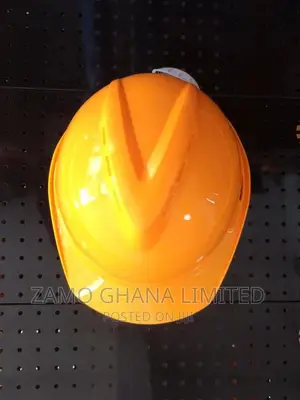 Yellow Safety Helmet - Hsh201 | PE Shell with Vents | 8-Point Ratchet Suspension | Chin Strap | 330g | EN 397 Certified